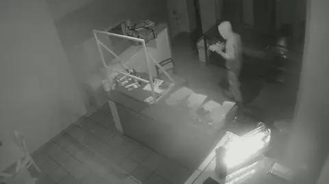 Włamał się do baru, przygotował sobie kebaba i zjadł