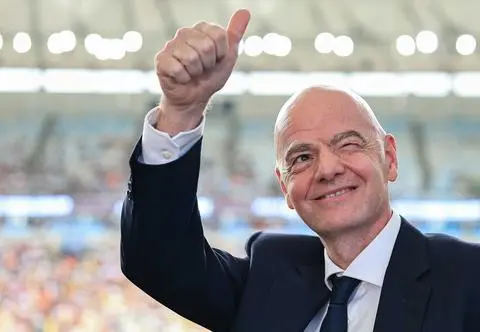 Aż włos jeży się na głowie. Co wyprawia "Łysy z FIFA"