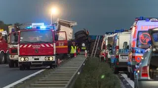 "Udało mi się wydostać z pasów. Prosiłem o pomoc dla żony, teścia i córki"