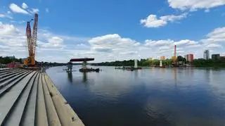 Budowa mostu na Pragę 