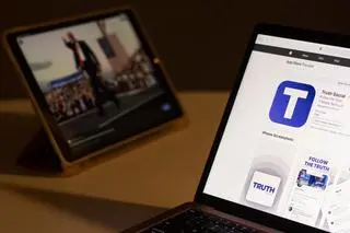 TRUTH Social - projekt społecznościowy Donalda Trumpa