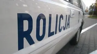 Samochód jeździ z legalnym napisem - rolicja