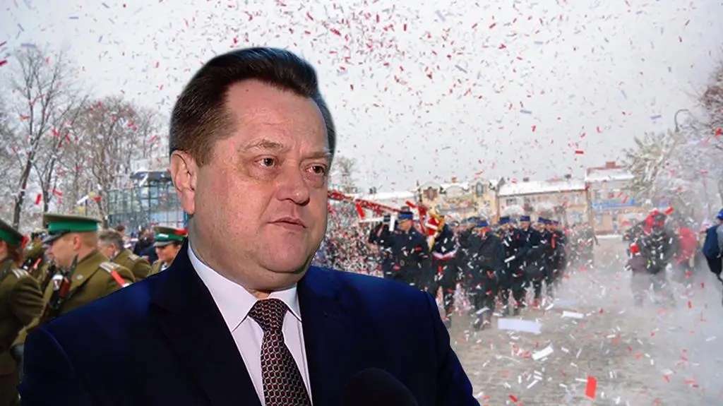 10.12.2016 | Konfetti podczas świętowania z wiceministrem. Kartoniki wycinali policjanci