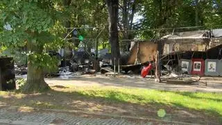 Pożar w miasteczku namiotowym przed Sejmem