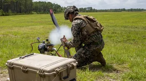 Dron Switchblade