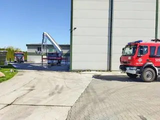 Na miejscu było 32 strażaków