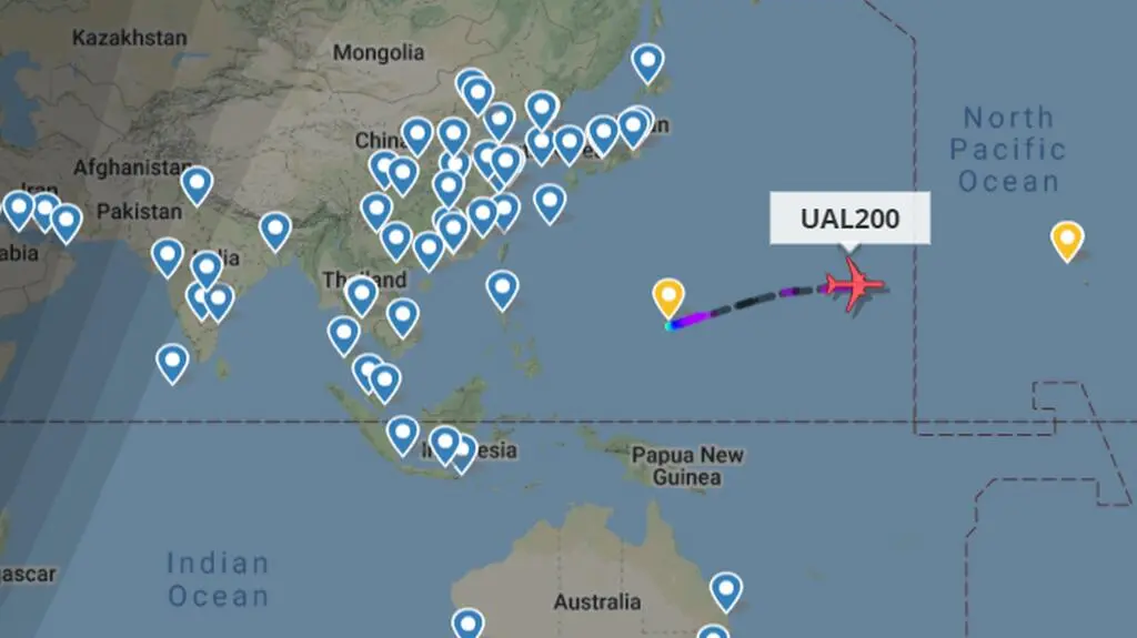 Lot UAL200