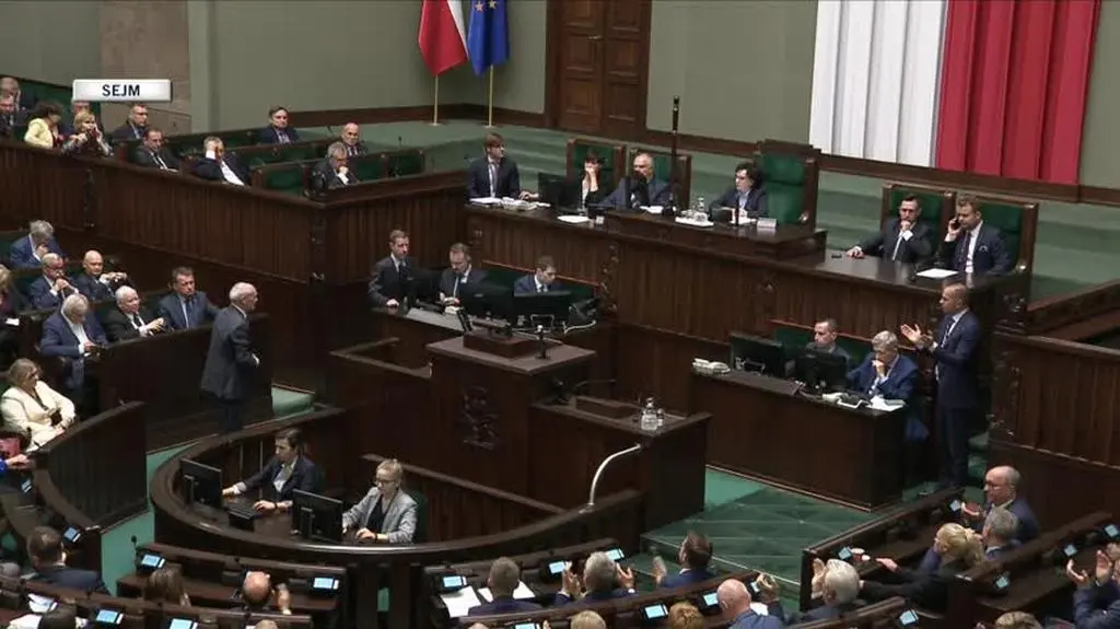 Macierewicz