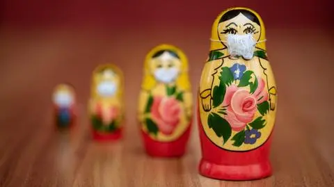 "Szczepionkowa dyplomacja" - nowa narracja w dezinformacji Rosji i Chin