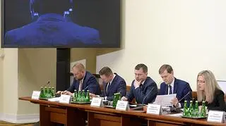 Przesłuchanie funkcjonariusza ABW przed komisją śledczą Amber Gold