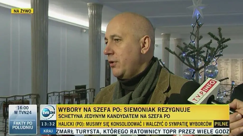 Wszystko można o Grzegorzu Schetynie powiedzieć ale nie to że jest charyzmatycznym liderem