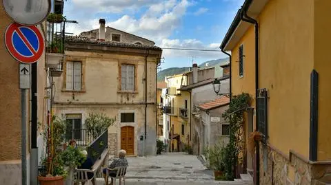 Domy we Włoszech za 1 euro. Są warunki