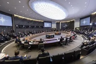 Spotkanie ministrów obrony państw NATO w Brukseli