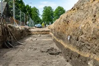 Na razie przekopany został teren o długości 50 metrów 