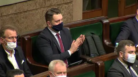 Łukasz Mejza took part in Friday voting session despite "suspending his activities"