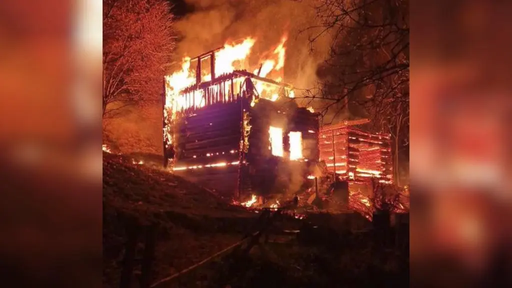 Spłonęło schronisko studenckie w Gorcach
