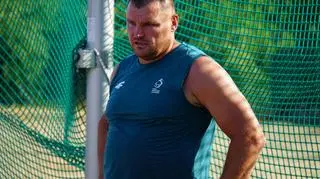 Piotr Kąkol pcha kulą i rzuca dyskiem