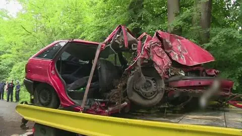 Tragedia pod Bełchatowem pięć osób nie żyje