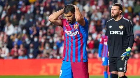 Zwołano konferencję prasową Barcelony. "Aguero da sobie spokój z piłką"