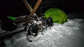 Większość trasy pokonał rowerem