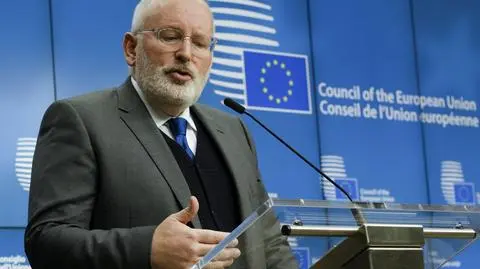 Timmermans: dziękuję za dialog ale musi przynosić rezultaty