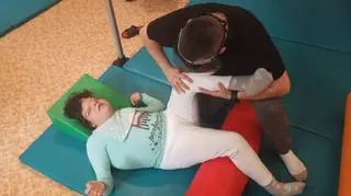 "O wszystko trzeba żebrać"