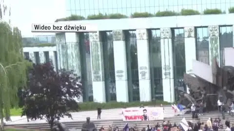 Protest Warszawa wideo