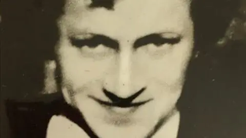 Nie brali udziału w protestach. Planowali ślub, spodziewali się dziecka. "Znajomy krzyczał, że chyba Mariana zabili"