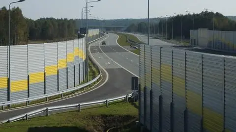 Pościg za pijanym kierowcą na trasie S8