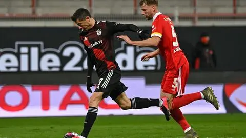 Lewandowski z golem, ale Bayern zatrzymany. Pozycja lidera zagrożona