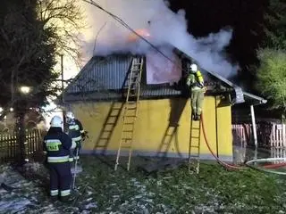 70-latek zginął w pożarze drewnianego domu w pow. radzyńskim