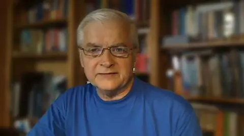 Włodzimierz Cimoszewicz był gościem "Faktów po Faktach"