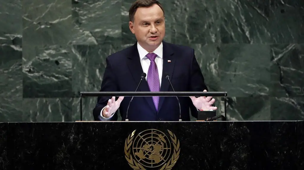 Duda o konieczności przestrzegania prawa międzynarodowego