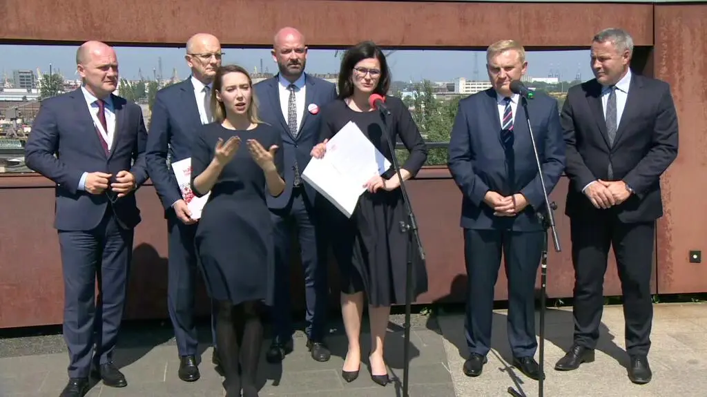 Dulkiewicz: Jest mi po prostu smutno. Szkoda że premier nie przyjął zaproszenia