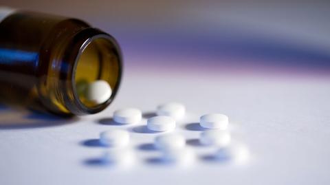 Ibuprofen potencjalnym lekiem na COVID-19. "Musimy przeprowadzić próbę"