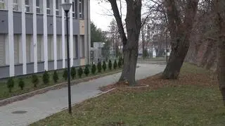 Został pobity na terenie szkoły, 15-latek kilka dni spędził w szpitalu