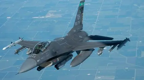 F-16