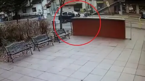 "Zapytał, czy dobrze się czuje. Kiedy potwierdziła, odjechał". Policja szuka kierowcy i świadków
