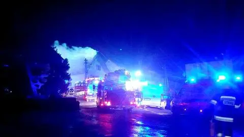 Starszy mężczyzna zginął w pożarze. "Doszło do zawalenia stropu budynku"
