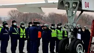 Załogi rosyjskich bombowców Tu-160 w czasie ćwiczeń 