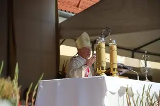 Abp Marek Jędraszewski w czasie 28. Archidiecezjalnej Pielgrzymki Rodzin w Kalwarii Zebrzydowskiej
