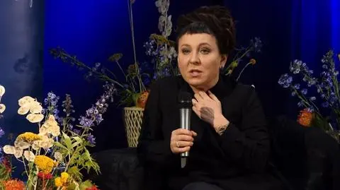 "Ludzie czytając teksty, są w stanie wejść ze sobą w bliższą relację, niż w realnym życiu"