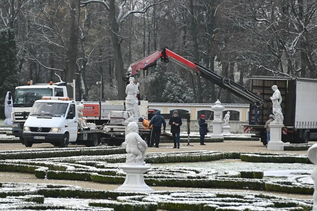 Remont ogrodu przy pałacu Brnickich