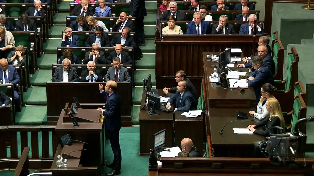 Budka: łamiecie w tej izbie wszystkie zasady demokracji parlamentarnej