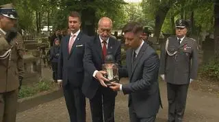 Obchody święta Wojska Polskiego z udziałem Antoniego Macierewicza