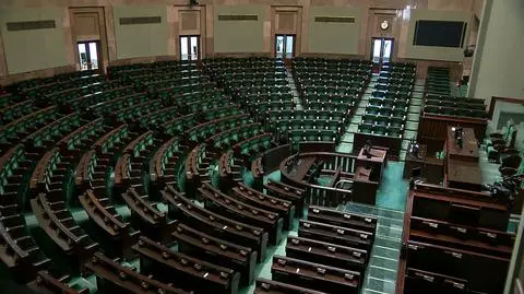 500 poprawek do projektu budżetu na przyszły rok. Posłowie za cięciem wydatków Sejmu i Senatu