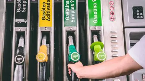 Portugalia tnie opodatkowanie paliw przez rosnące ceny na stacjach 