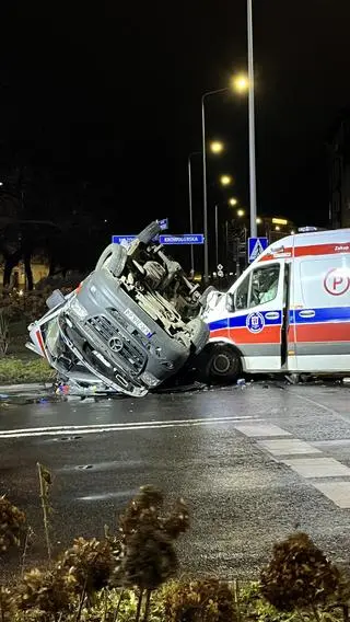 Zderzenie karetek w Krakowie