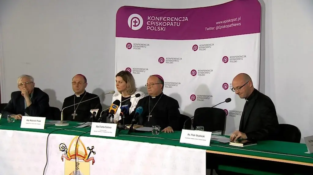 Sprawa ochrony dzieci w Kościele ma naczelne znaczenie absolutnie podstawowe