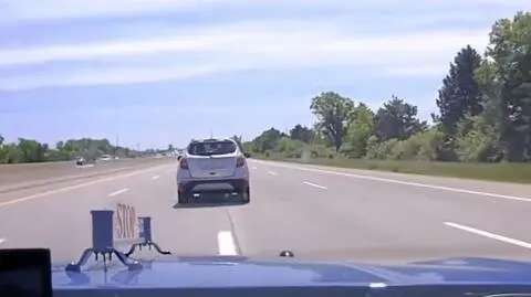 USA. 10-latek za kierownicą SUV-a